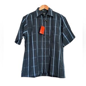 3 for $30! NWT! Haggar short sleeve button down shirt